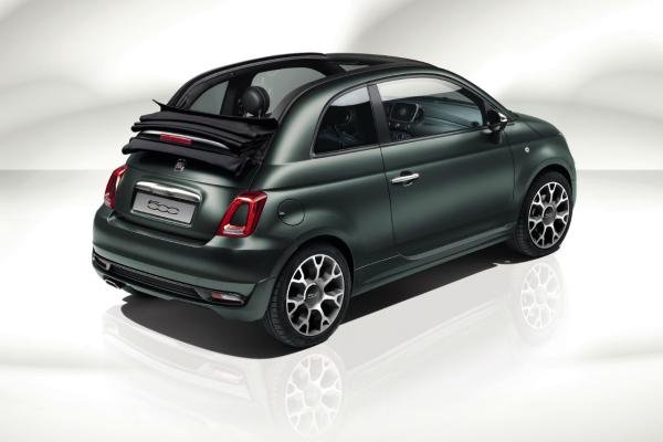 FIAT 500 AVEC TOIT MODEL 2023